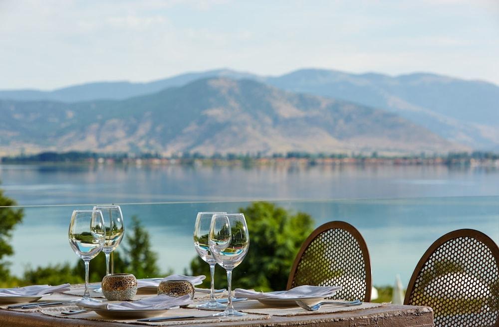 Limneon Resort & Spa Кастория Экстерьер фото View of the lake