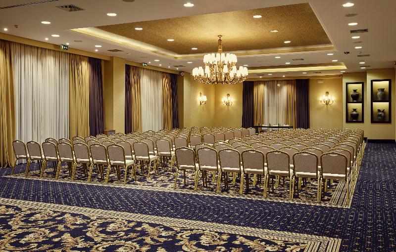 Limneon Resort & Spa Кастория Экстерьер фото The ballroom